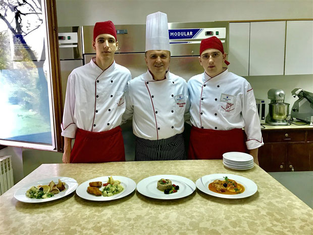 ИНТЕРЕСОВАЊЕ ОГРОМНО: Правници желе у куваре